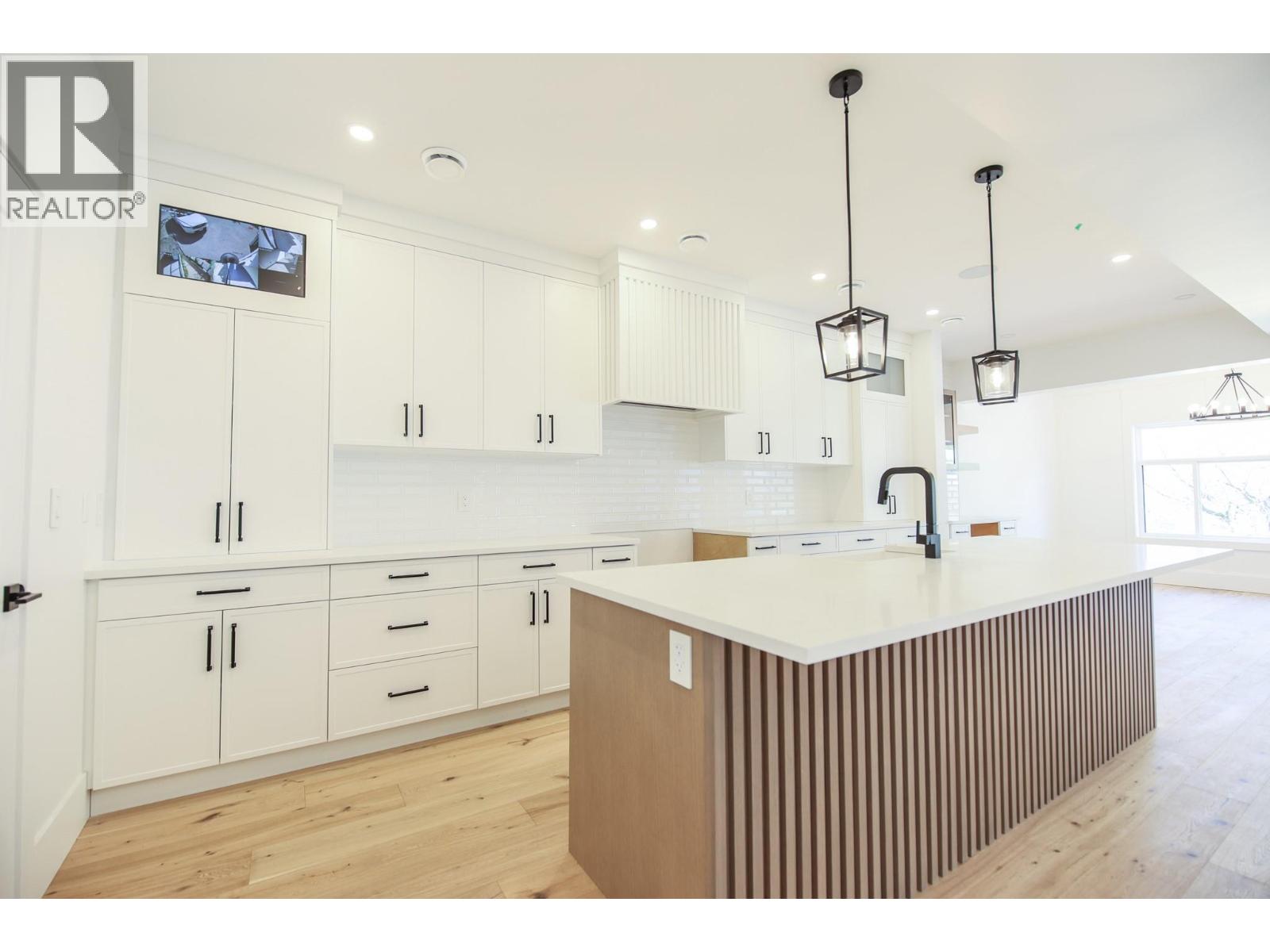 18 Chardonnay Court, Osoyoos, British Columbia  V0H 1V6 - Photo 17 - 10392401