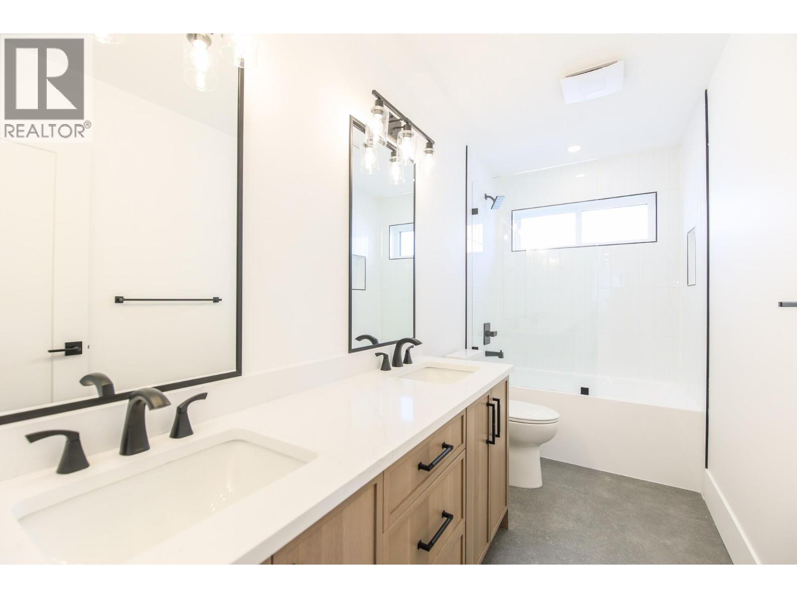 18 Chardonnay Court, Osoyoos, British Columbia  V0H 1V6 - Photo 46 - 10392401