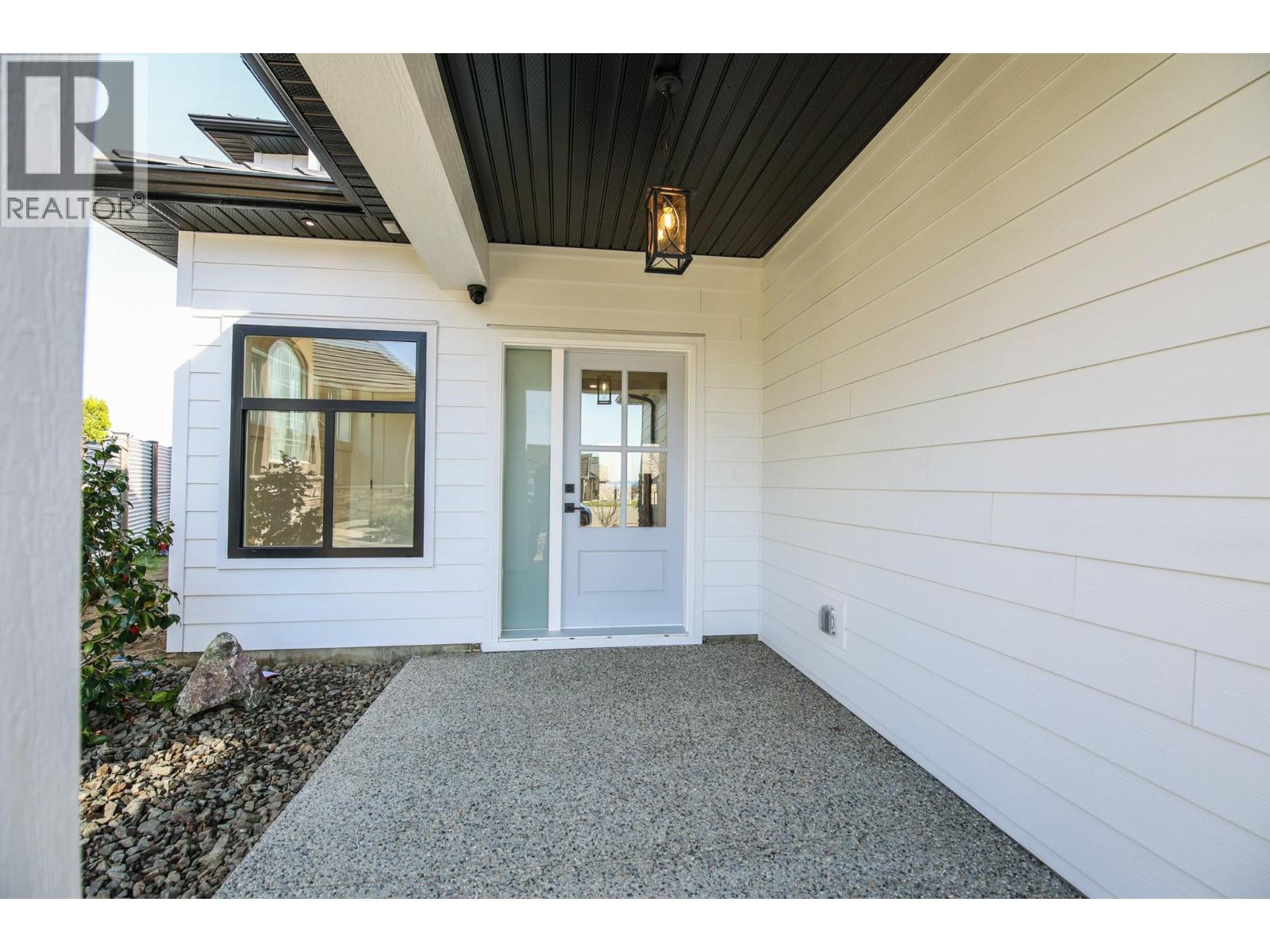18 Chardonnay Court, Osoyoos, British Columbia  V0H 1V6 - Photo 7 - 10392401
