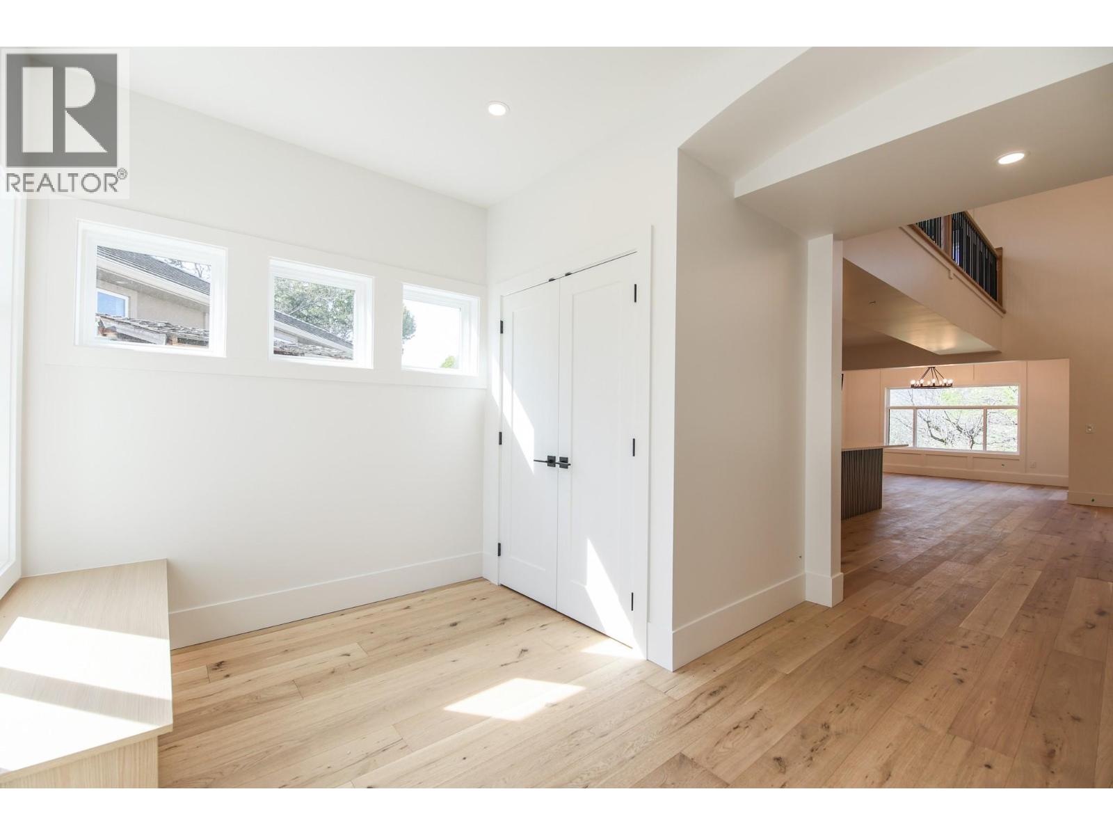 18 Chardonnay Court, Osoyoos, British Columbia  V0H 1V6 - Photo 9 - 10392401