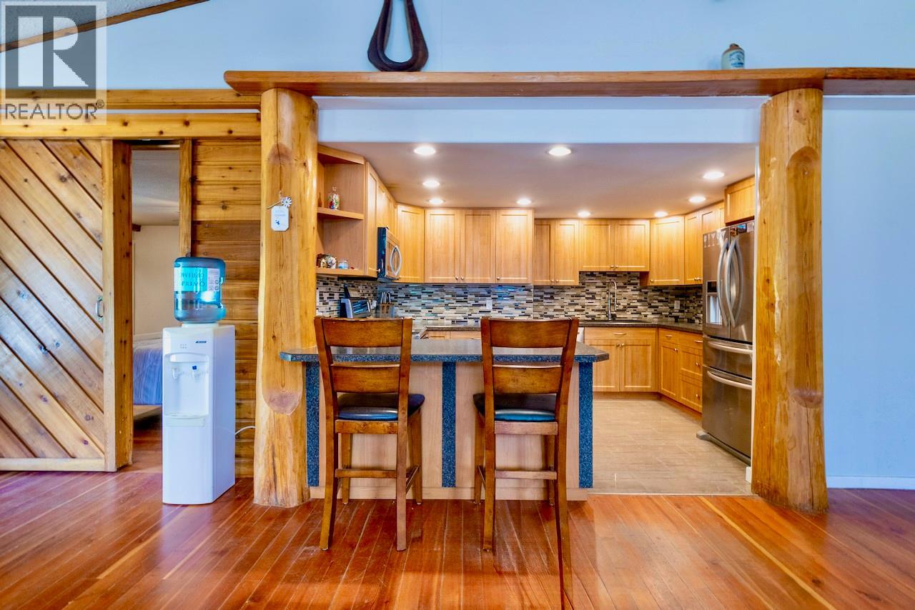 5327 Squilax-Anglemont Road, Celista, British Columbia  V0E 1M6 - Photo 23 - 10391875