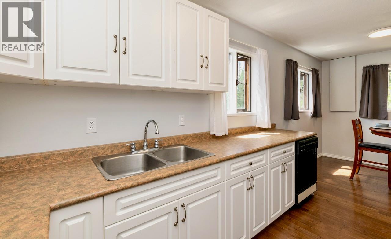 5327 Squilax-Anglemont Road, Celista, British Columbia  V0E 1M6 - Photo 49 - 10391875