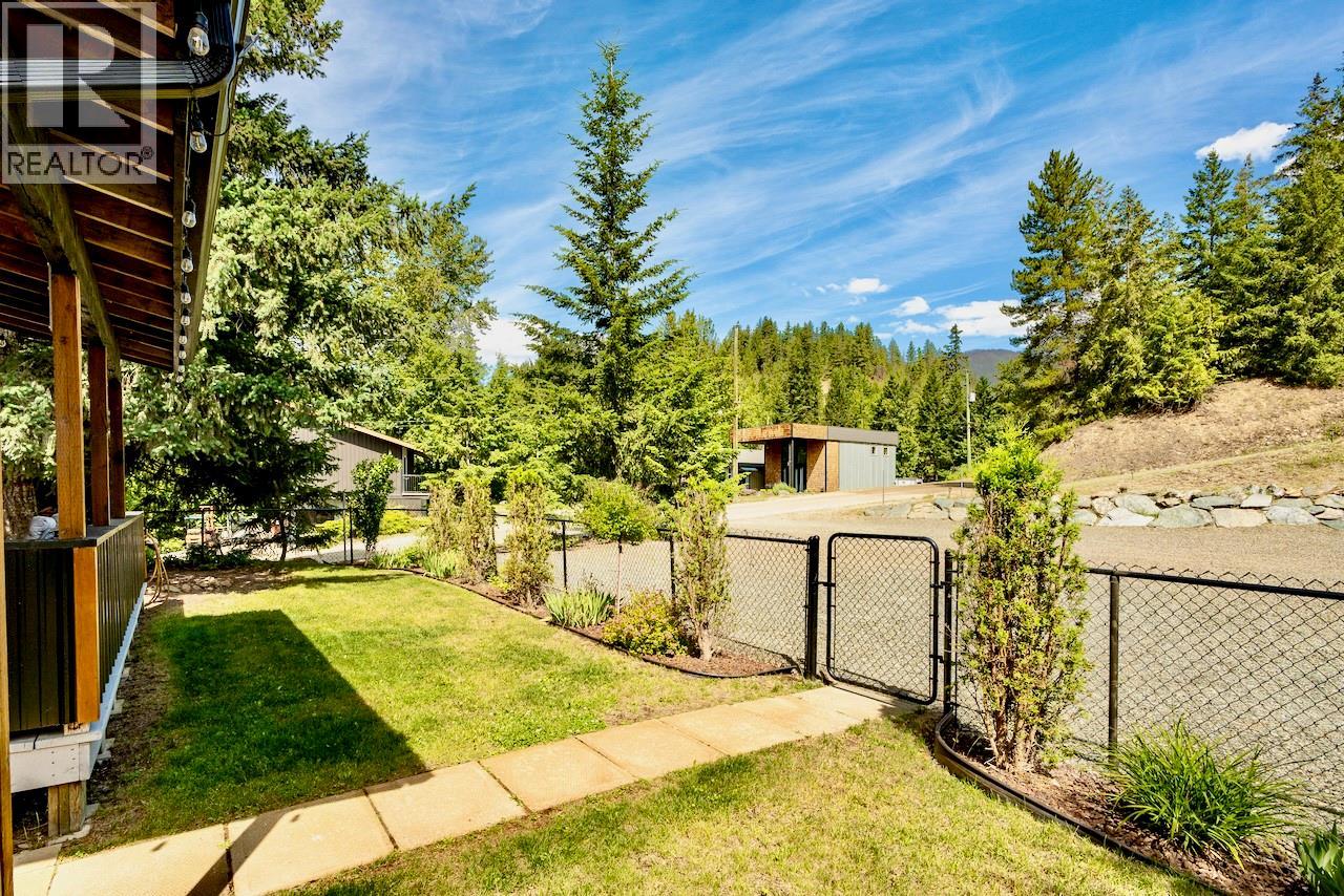 5327 Squilax-Anglemont Road, Celista, British Columbia  V0E 1M6 - Photo 67 - 10391875