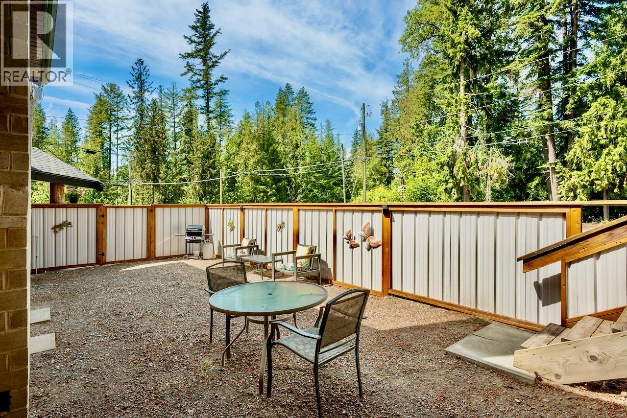 5327 Squilax-Anglemont Road, Celista, British Columbia  V0E 1M6 - Photo 69 - 10391875