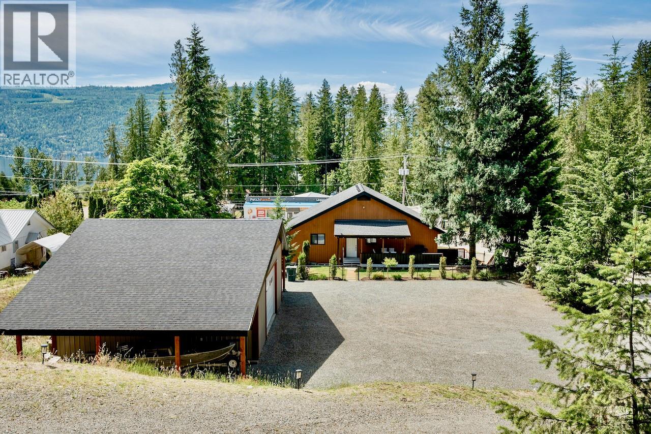 5327 Squilax-Anglemont Road, Celista, British Columbia  V0E 1M6 - Photo 77 - 10391875