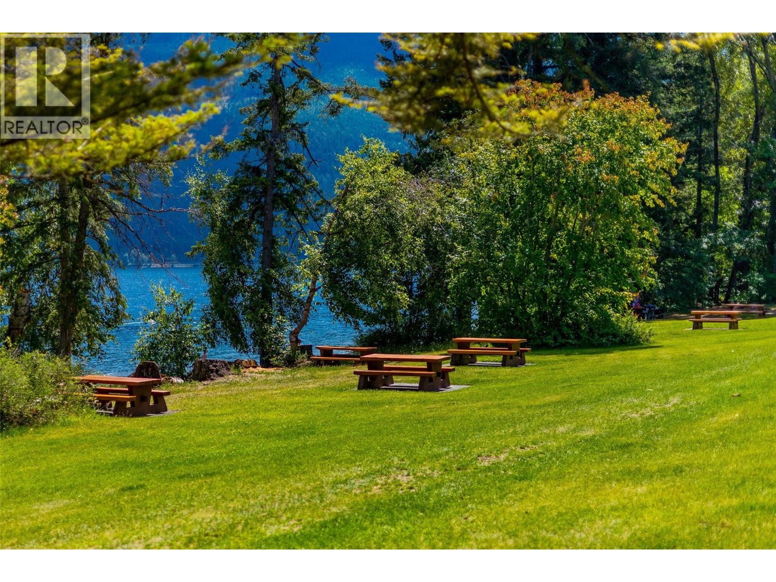 4990 Sunnybrae-Canoe Point Road Unit# 3, Tappen, British Columbia  V0E 2X1 - Photo 40 - 10393528