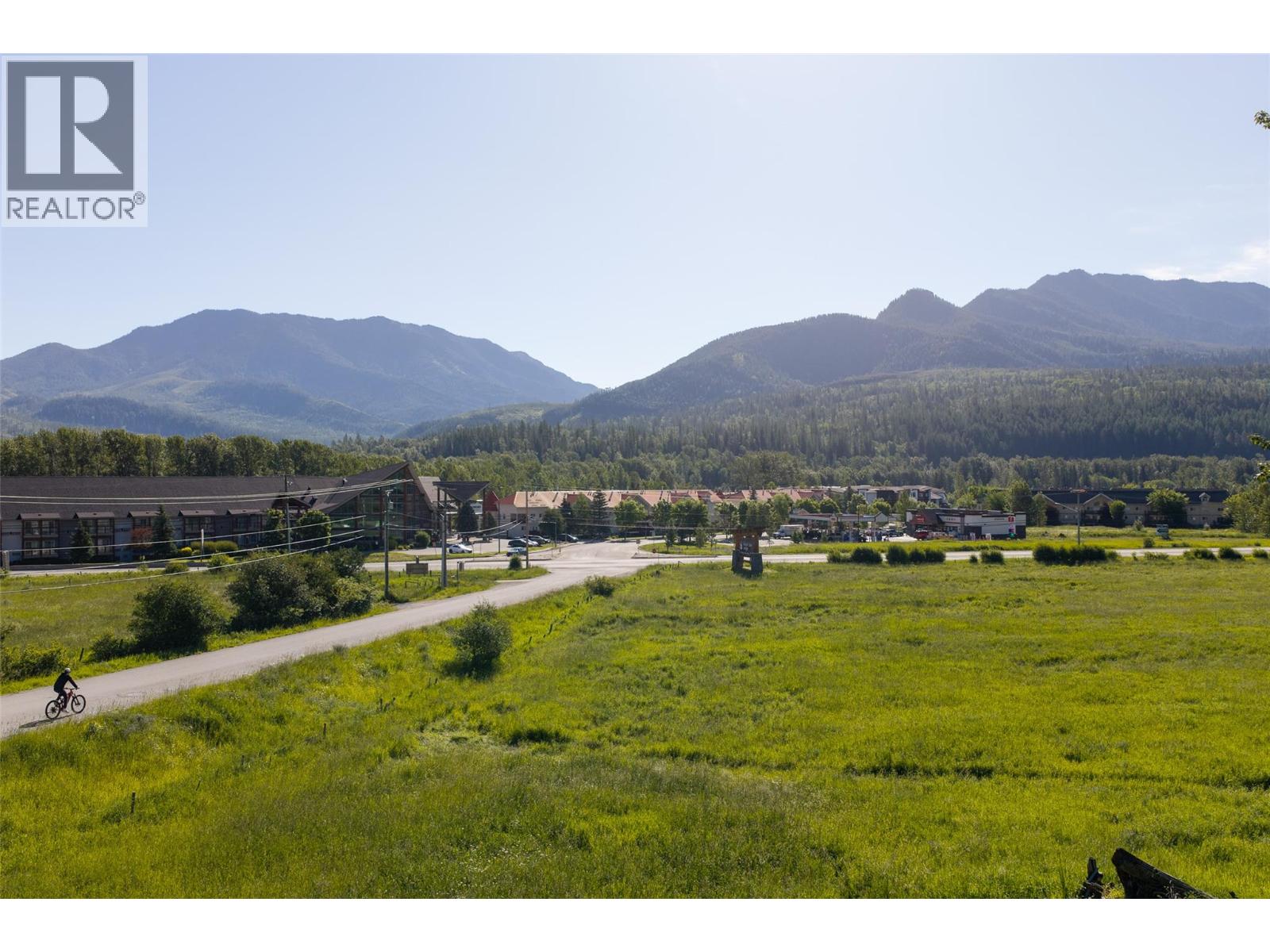 Mt. Fernie Provincial Park Road Unit# A, Fernie, British Columbia  V0B 1M1 - Photo 16 - 10393419