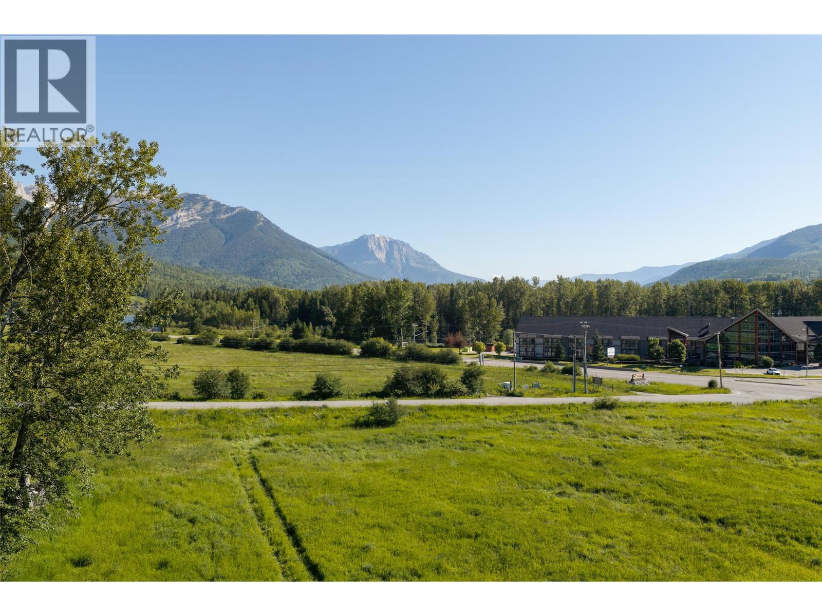 Mt. Fernie Provincial Park Road Unit# A, Fernie, British Columbia  V0B 1M1 - Photo 18 - 10393419
