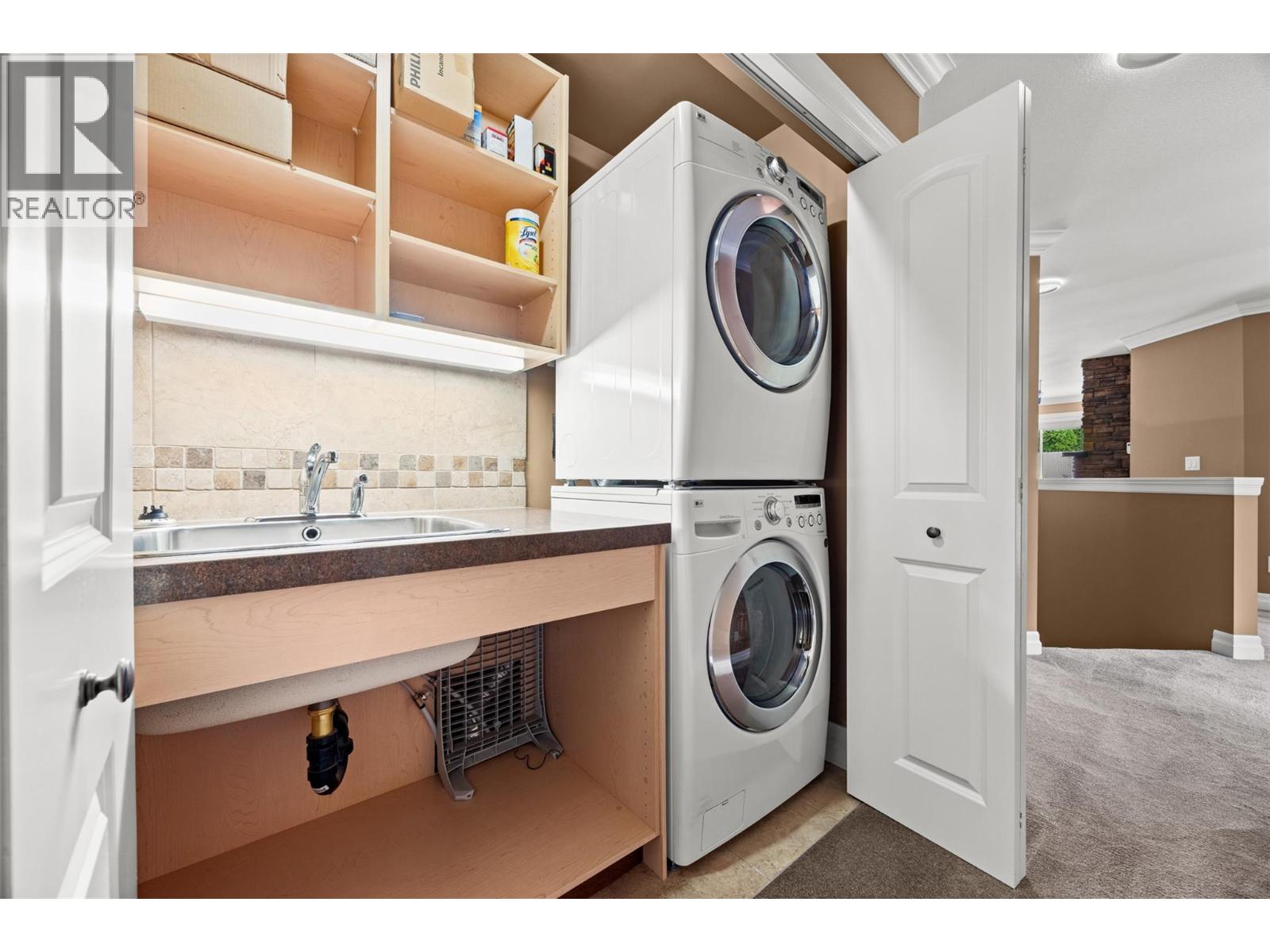 1886 Parkview Crescent Unit# 9, Kelowna, British Columbia  V1X 7G6 - Photo 42 - 10393184