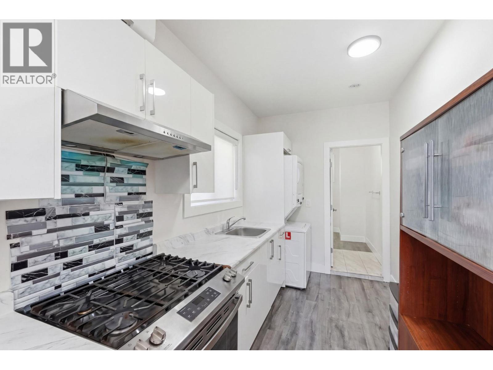 1030 Timmins Street, Penticton, British Columbia  V2A 5V2 - Photo 38 - 10392402