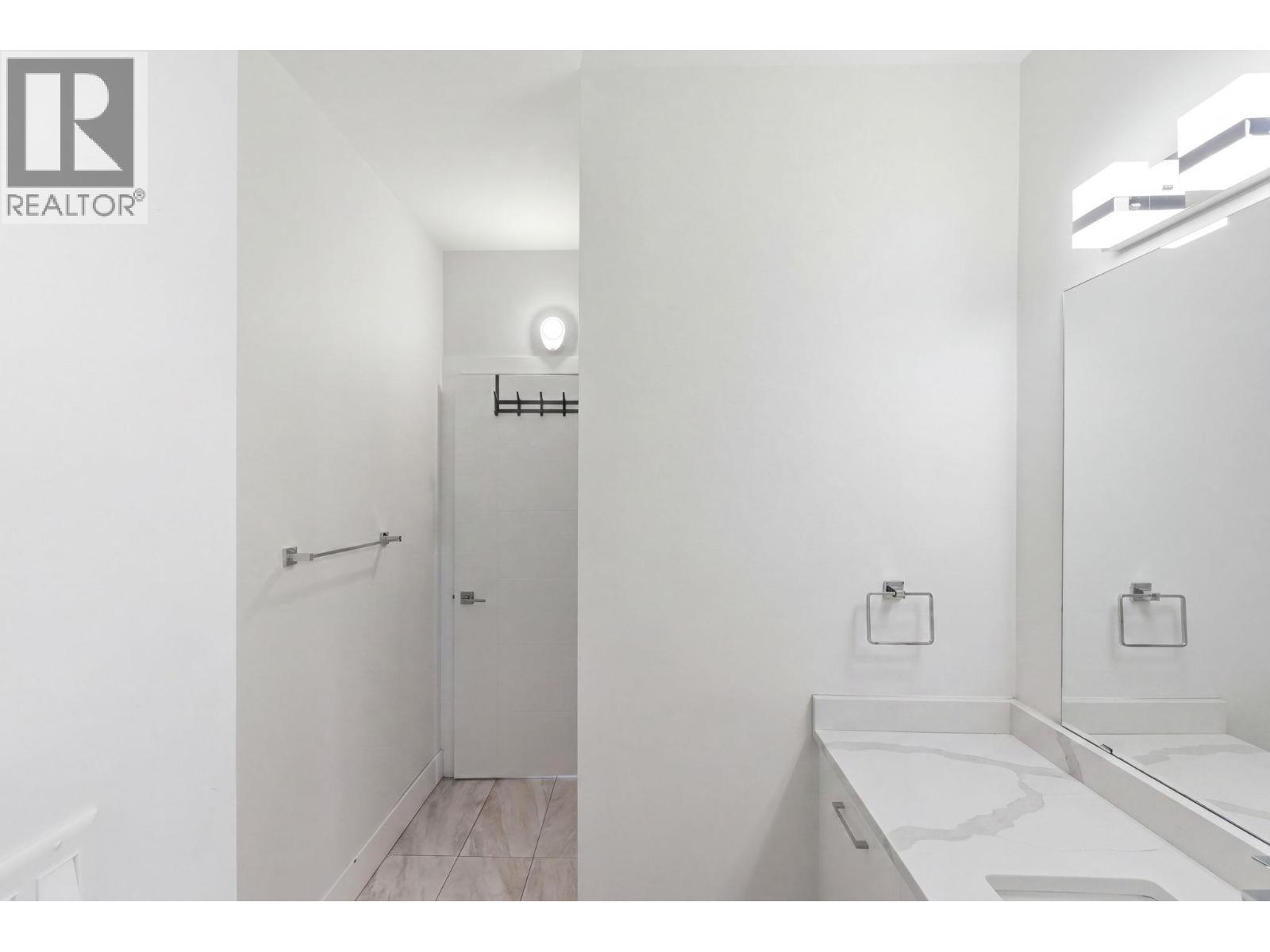 1030 Timmins Street, Penticton, British Columbia  V2A 5V2 - Photo 42 - 10392402
