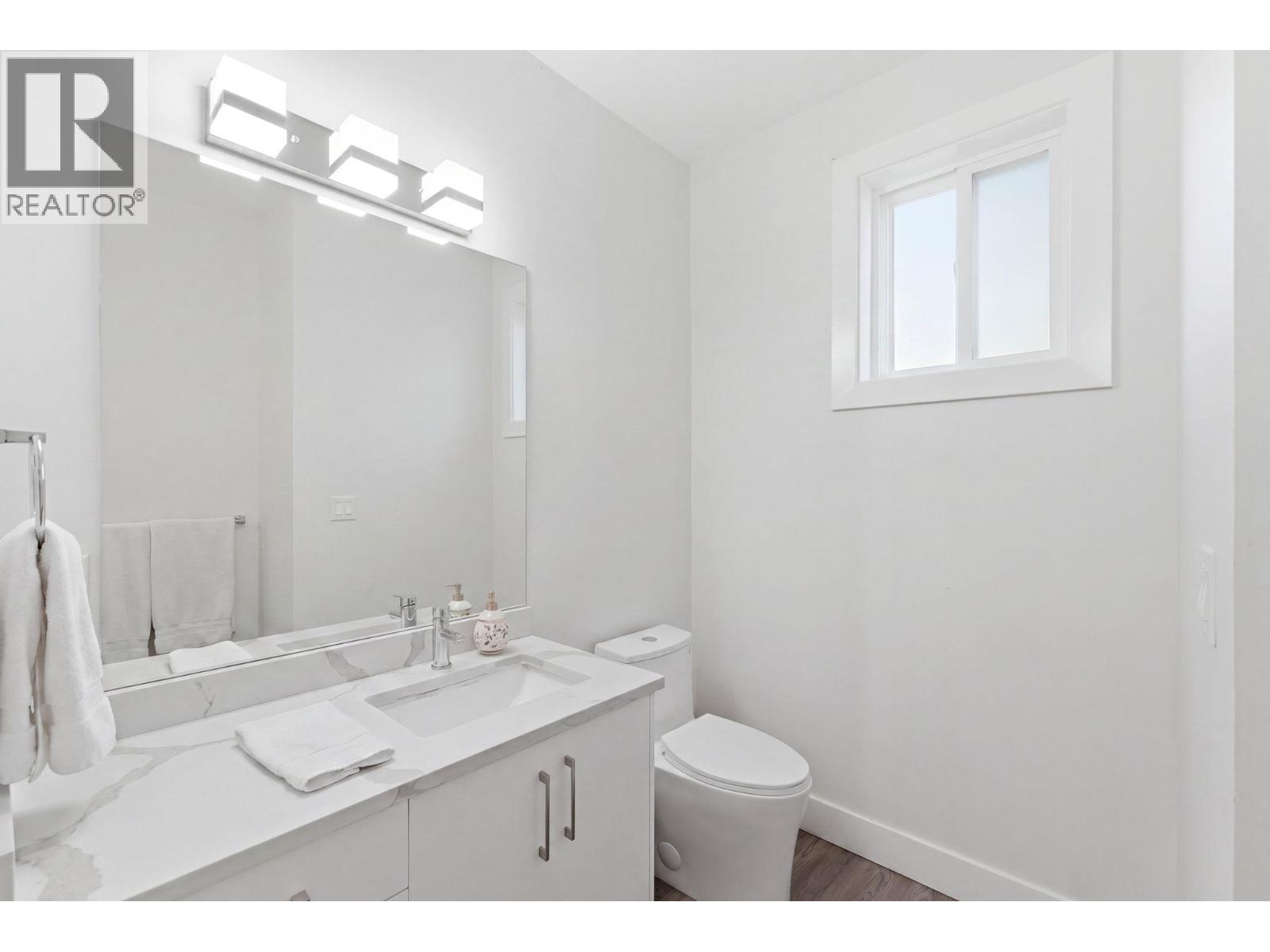 1030 Timmins Street, Penticton, British Columbia  V2A 5V2 - Photo 44 - 10392402