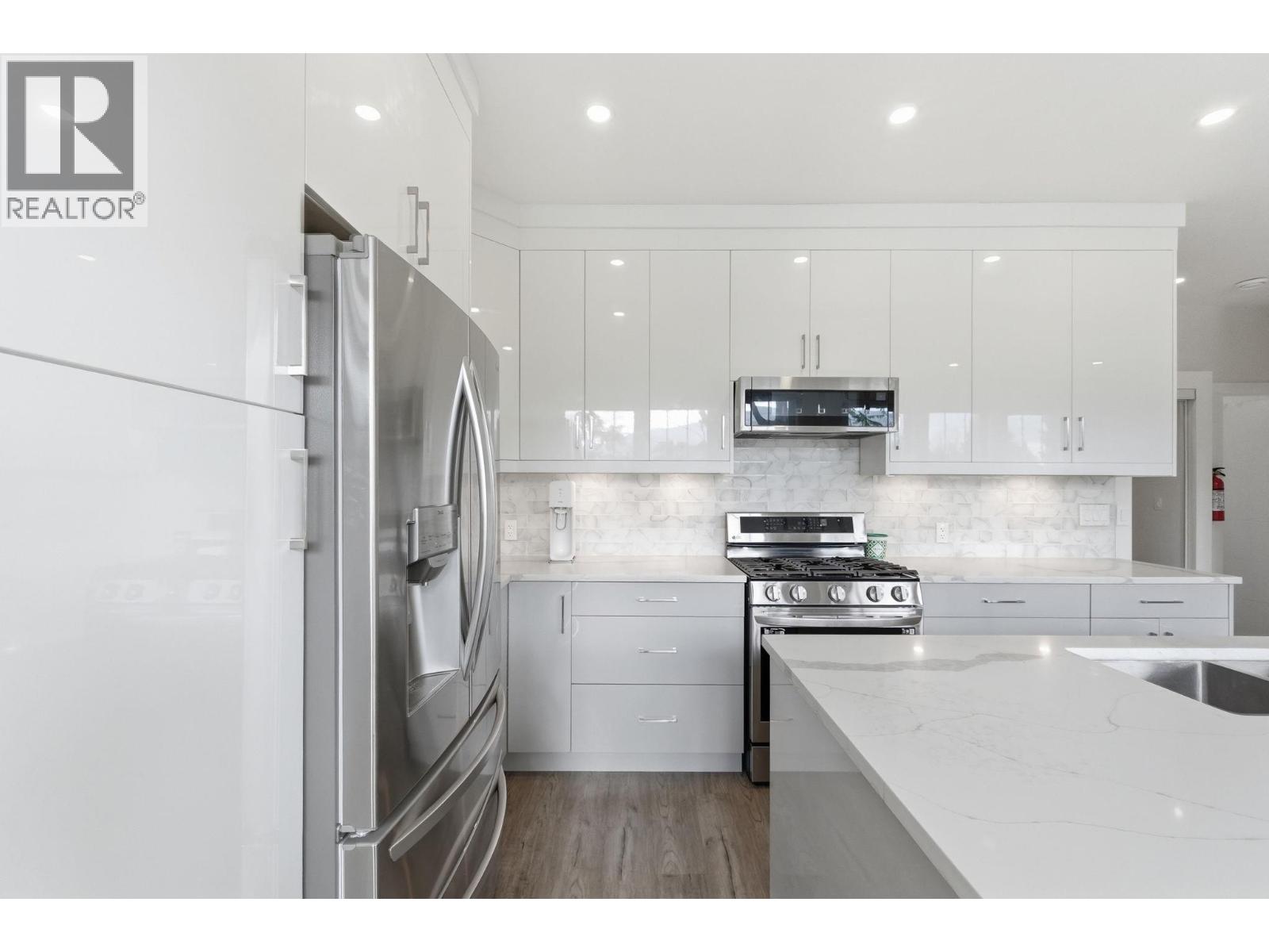 1030 Timmins Street, Penticton, British Columbia  V2A 5V2 - Photo 9 - 10392402