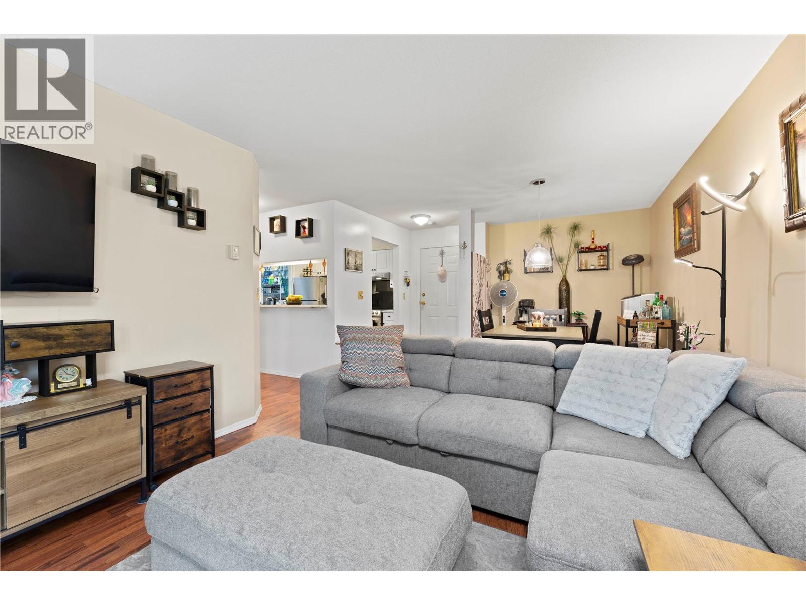 650 3 Street Sw Unit# 211, Salmon Arm, British Columbia  V1E 1P6 - Photo 14 - 10393340