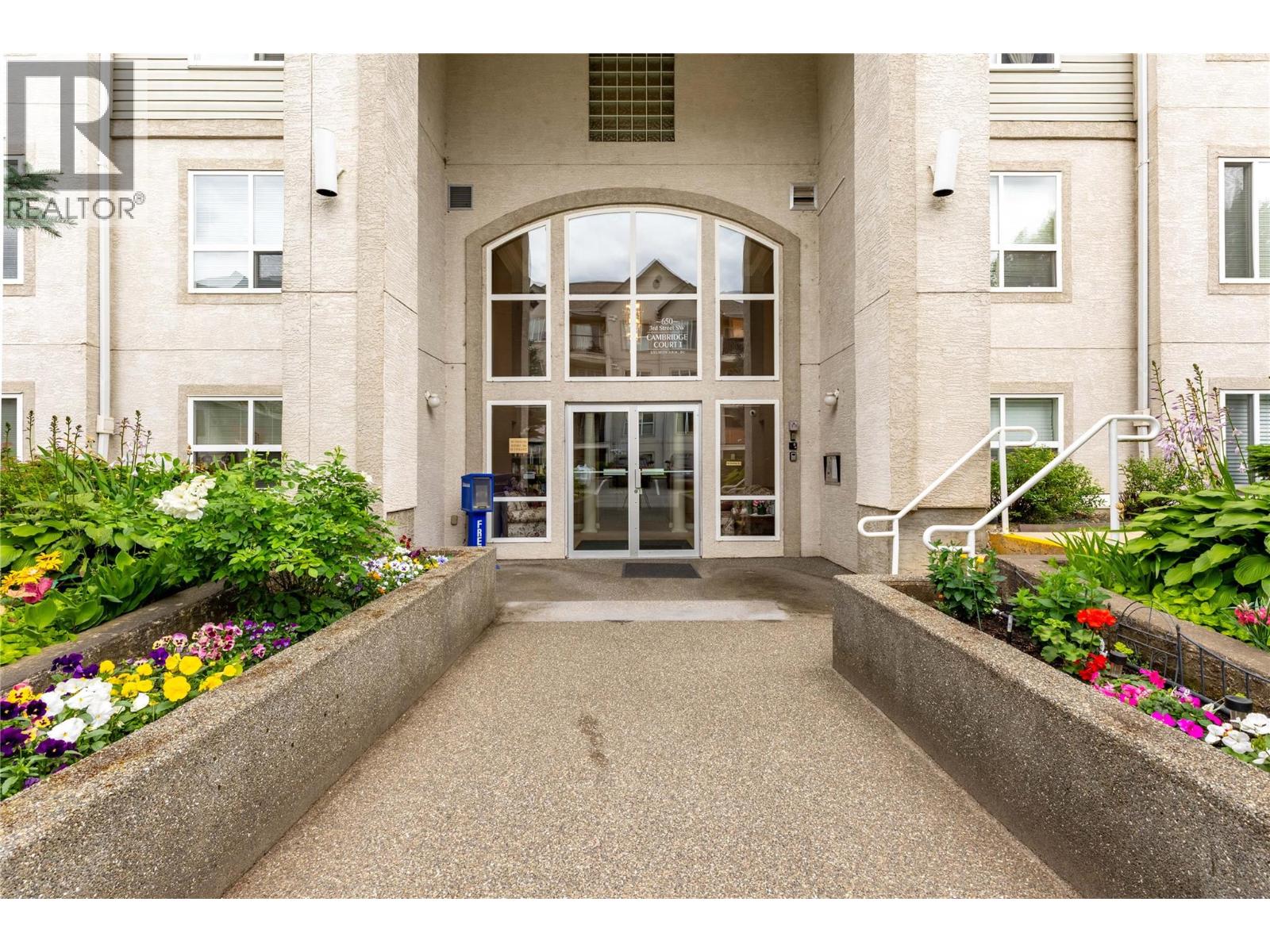 650 3 Street Sw Unit# 211, Salmon Arm, British Columbia  V1E 1P6 - Photo 31 - 10393340