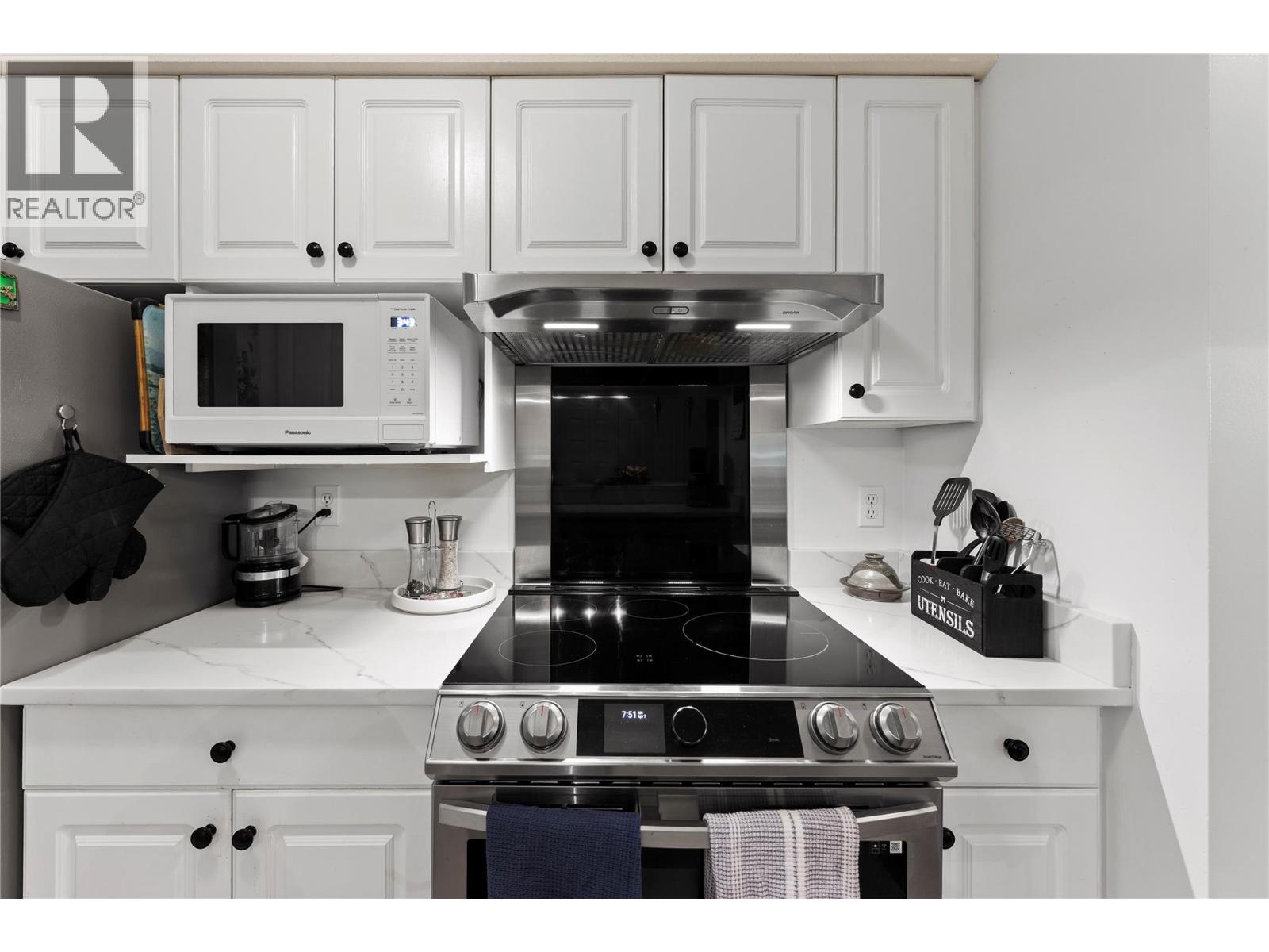 650 3 Street Sw Unit# 211, Salmon Arm, British Columbia  V1E 1P6 - Photo 6 - 10393340