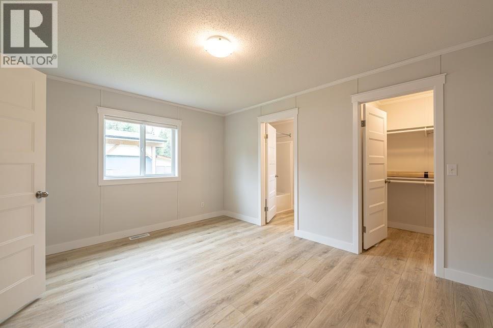 916 Airport Road Unit# 7, Salmo, British Columbia    - Photo 15 - 10392851