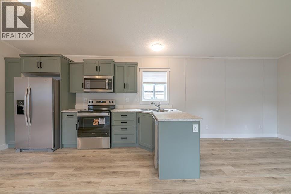 916 Airport Road Unit# 7, Salmo, British Columbia    - Photo 17 - 10392851