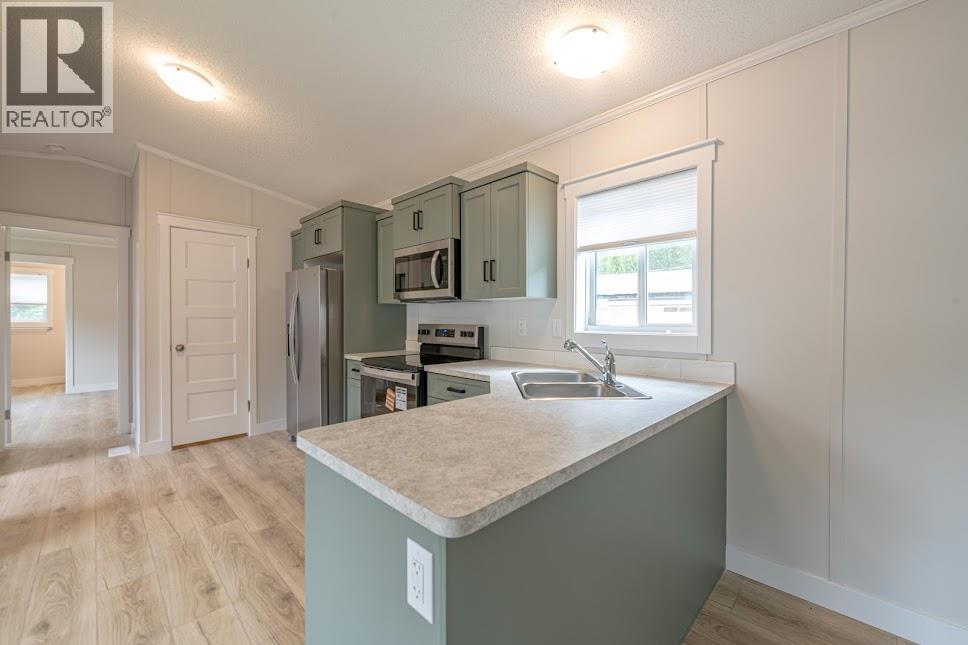 916 Airport Road Unit# 7, Salmo, British Columbia    - Photo 20 - 10392851