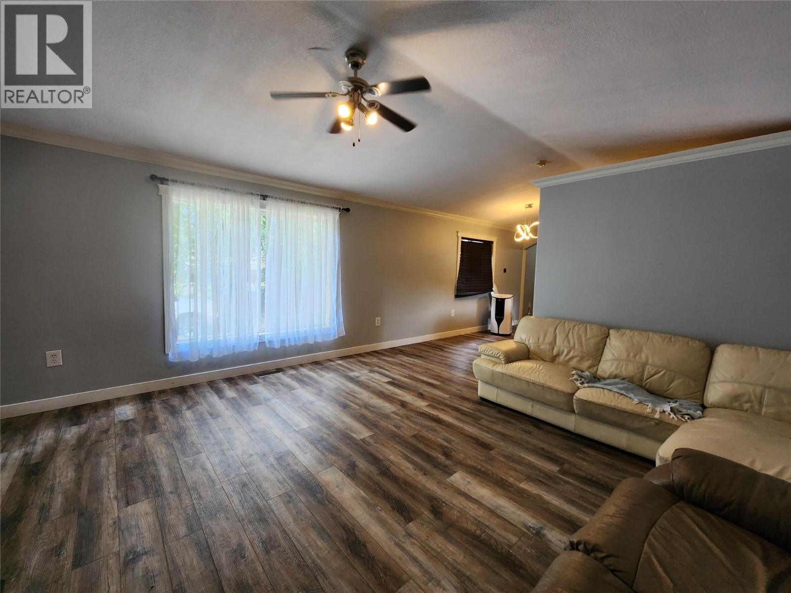6450 7th Street, Grand Forks, British Columbia  V0H 1H4 - Photo 14 - 10389794