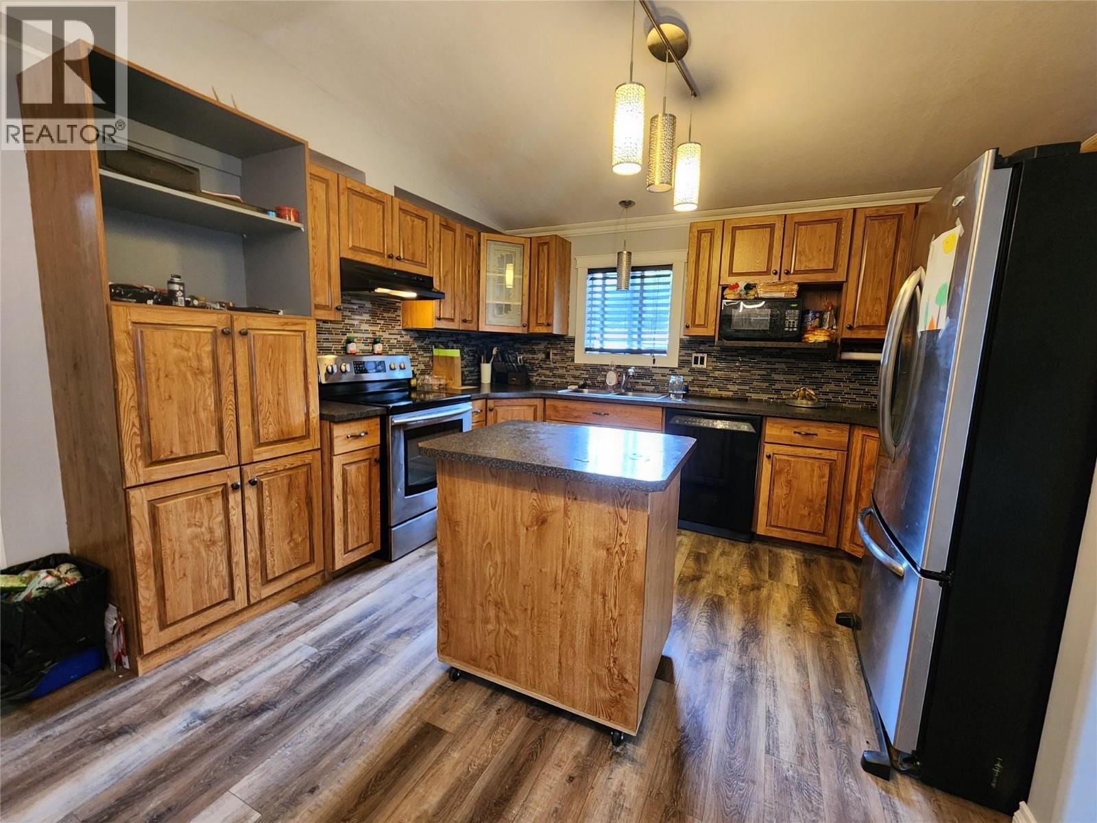 6450 7th Street, Grand Forks, British Columbia  V0H 1H4 - Photo 7 - 10389794