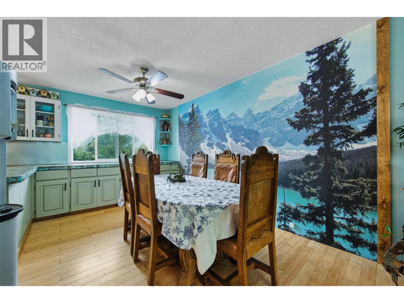 5830 6 Highway, Lavington, British Columbia  V1B 3E1 - Photo 17 - 10393505