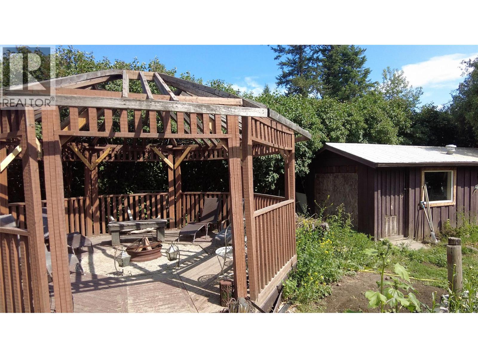5830 6 Highway, Lavington, British Columbia  V1B 3E1 - Photo 40 - 10393505