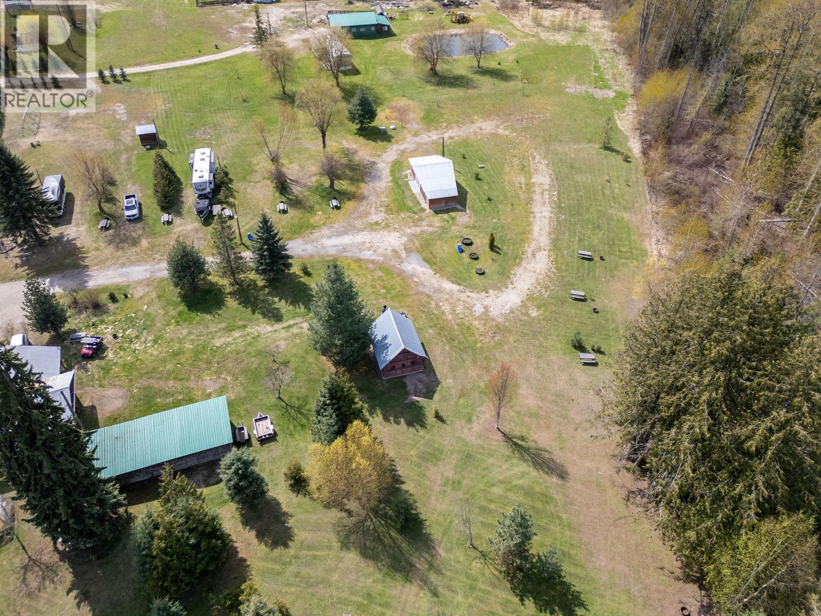 5301(2-10)-5317-5323-5327 Prosh Frontage Road, Craigellachie, British Columbia  V0E 2J0 - Photo 2 - 10393649