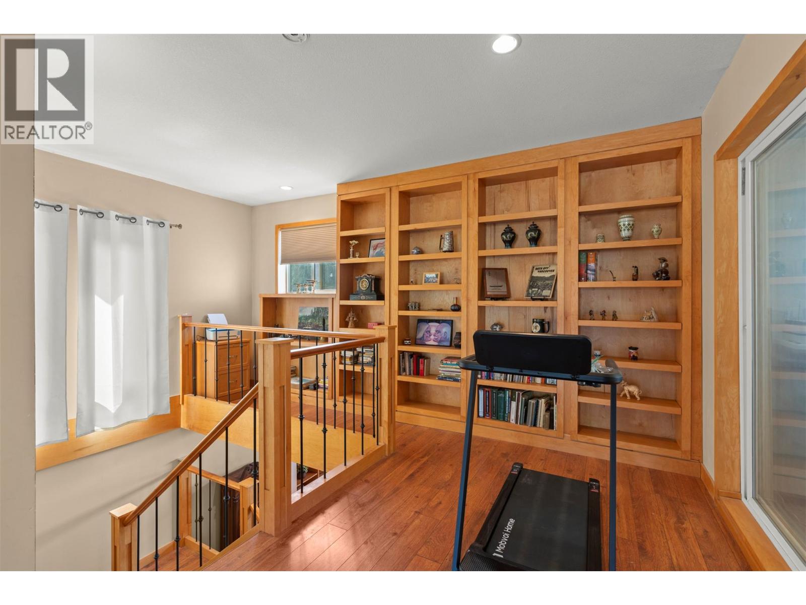 17 Mary's Emerald Bay Road, Vernon, British Columbia  V1H 2A7 - Photo 18 - 10393654