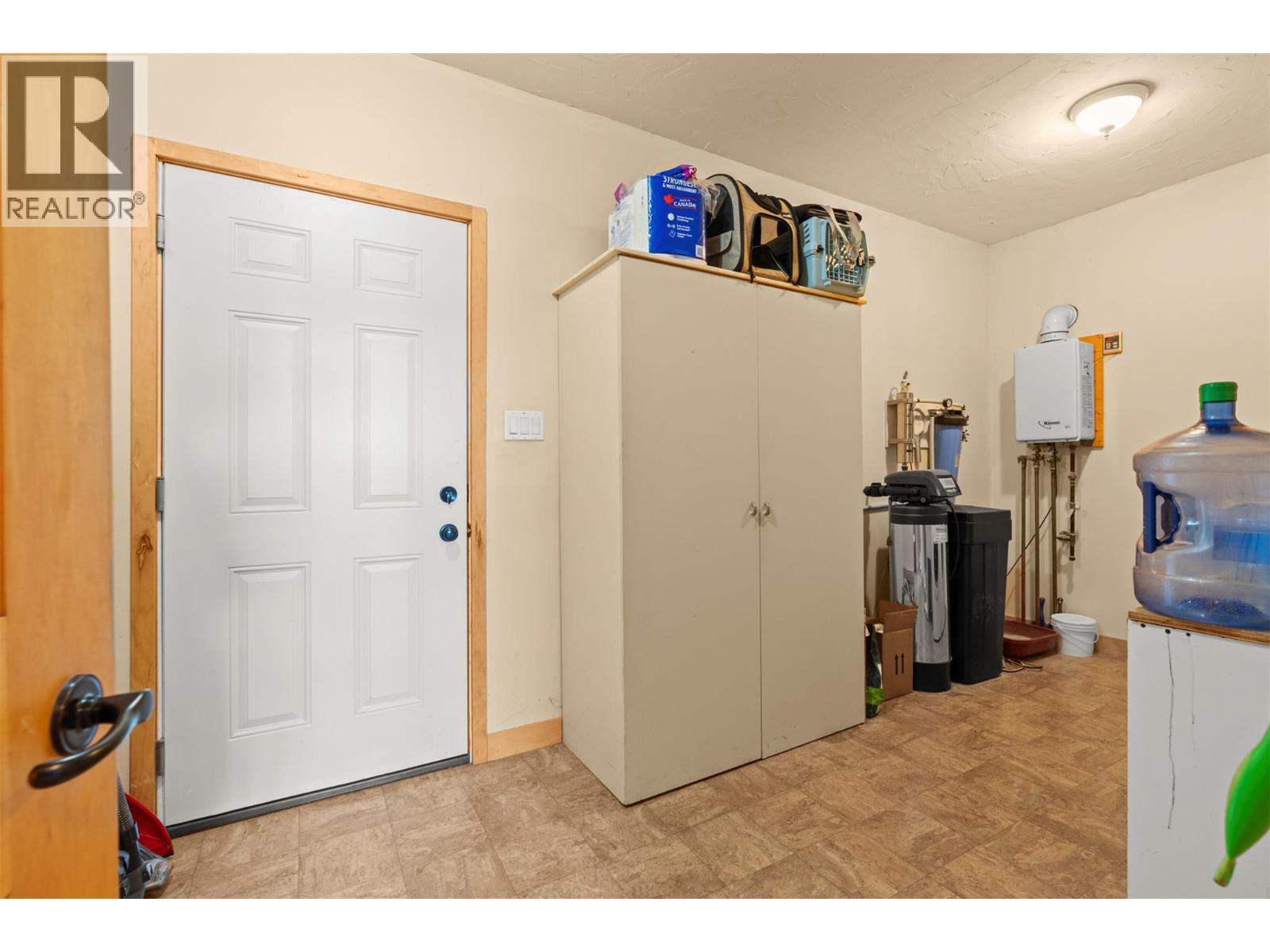 17 Mary's Emerald Bay Road, Vernon, British Columbia  V1H 2A7 - Photo 36 - 10393654