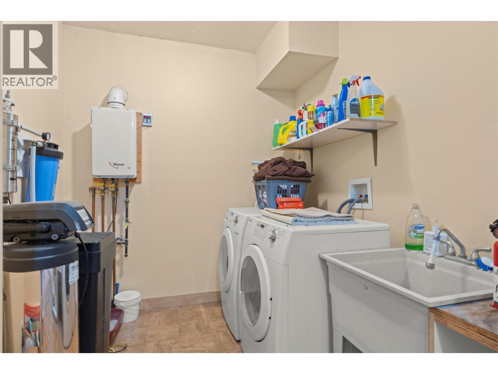 17 Mary's Emerald Bay Road, Vernon, British Columbia  V1H 2A7 - Photo 37 - 10393654