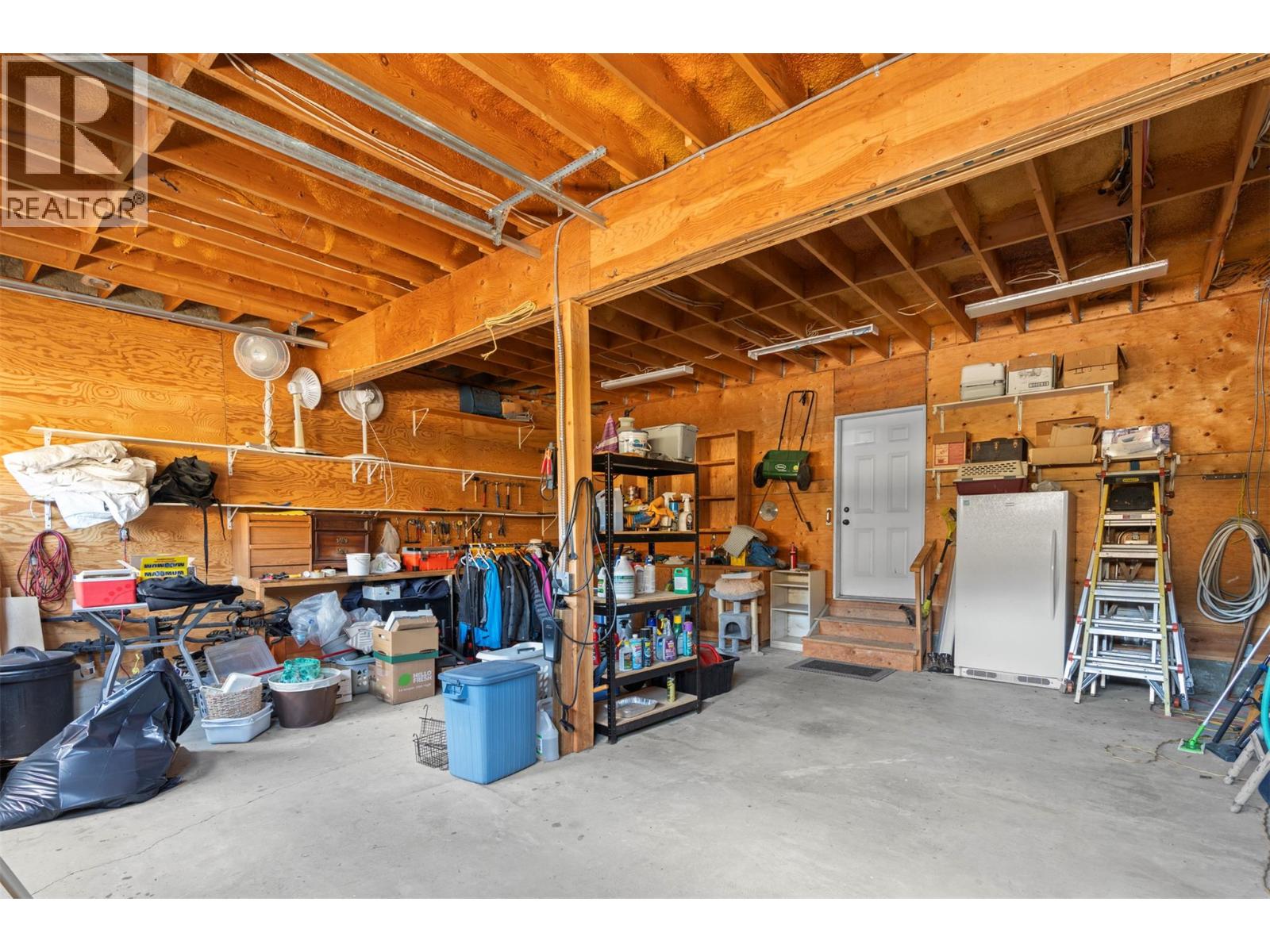 17 Mary's Emerald Bay Road, Vernon, British Columbia  V1H 2A7 - Photo 38 - 10393654