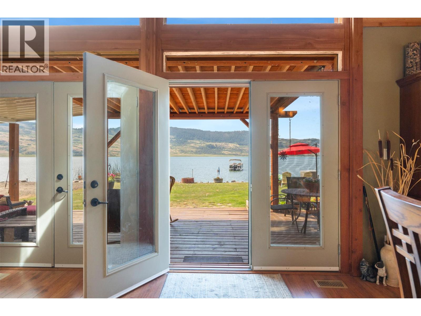 17 Mary's Emerald Bay Road, Vernon, British Columbia  V1H 2A7 - Photo 5 - 10393654