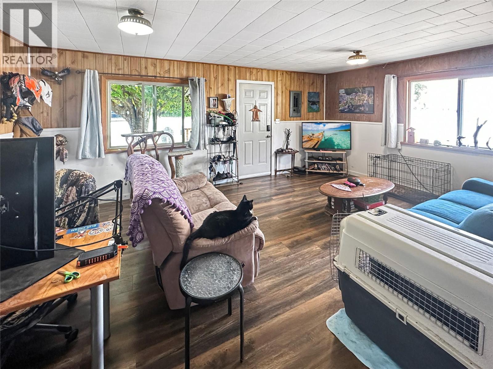 387 Parrish Avenue, Coalmont-Tulameen, British Columbia  V0X 1W0 - Photo 7 - 10393703