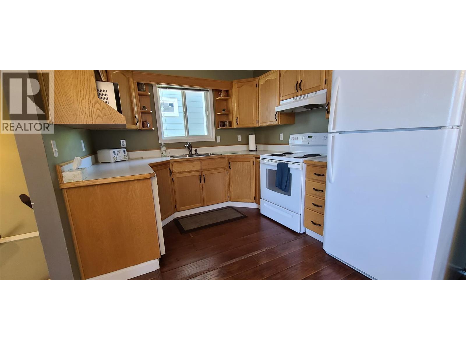 335 Sudbury Avenue, Penticton, British Columbia  V2A 8M7 - Photo 11 - 10393569