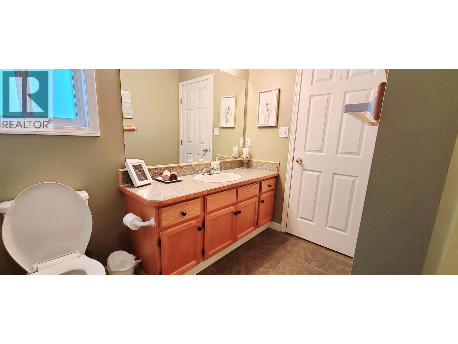 335 Sudbury Avenue, Penticton, British Columbia  V2A 8M7 - Photo 15 - 10393569