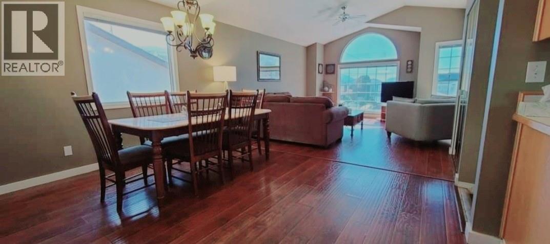 335 Sudbury Avenue, Penticton, British Columbia  V2A 8M7 - Photo 8 - 10393569