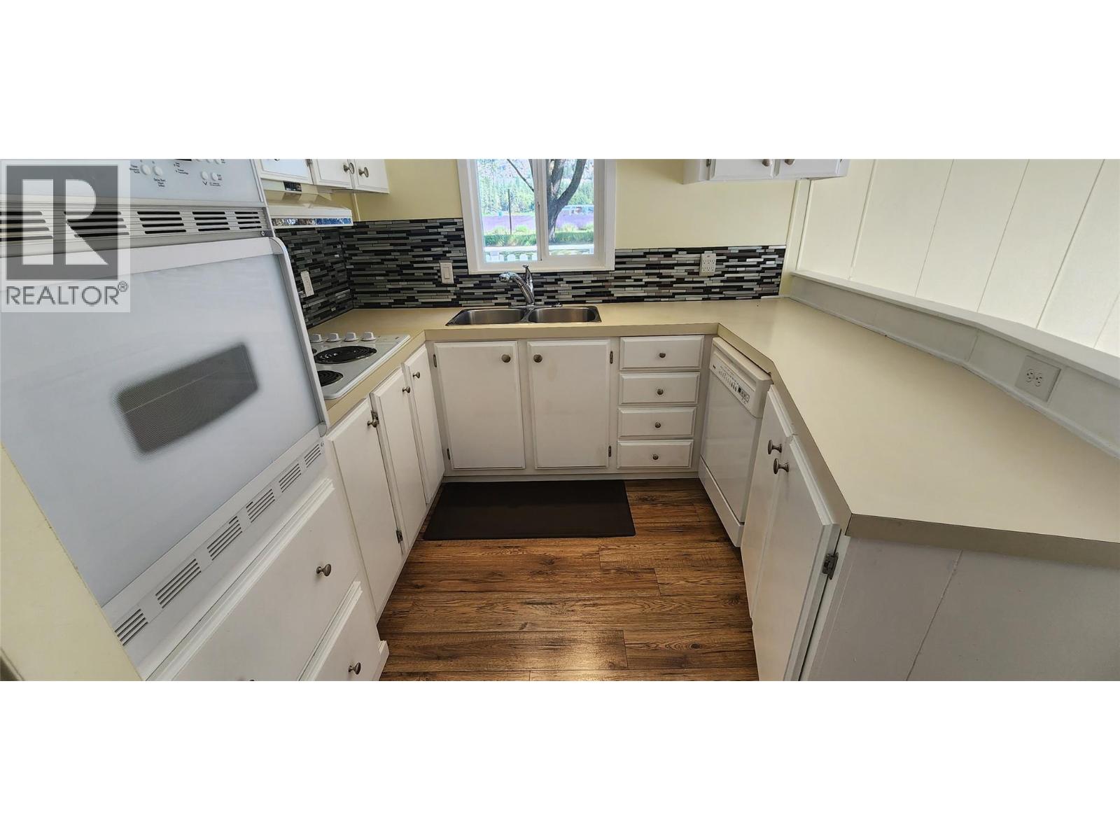 5455 Almond Gardens Road Unit# A1, Grand Forks, British Columbia  V0H 1H4 - Photo 9 - 10393702