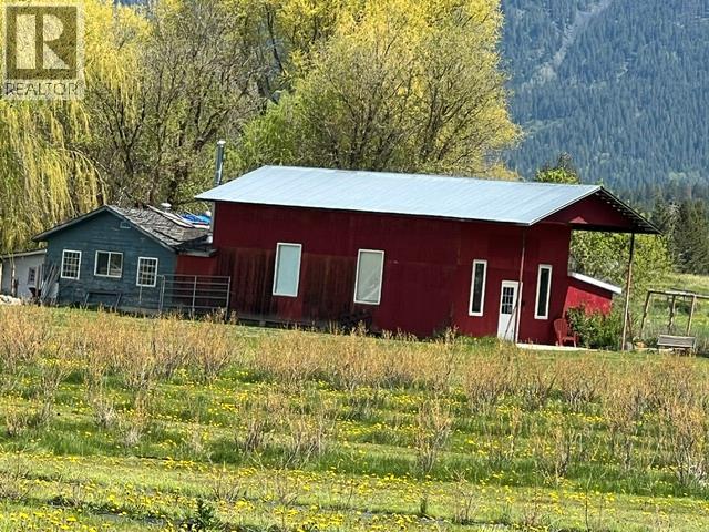 2782 20th Street, Lister, British Columbia  V0B 1G2 - Photo 9 - 10392425