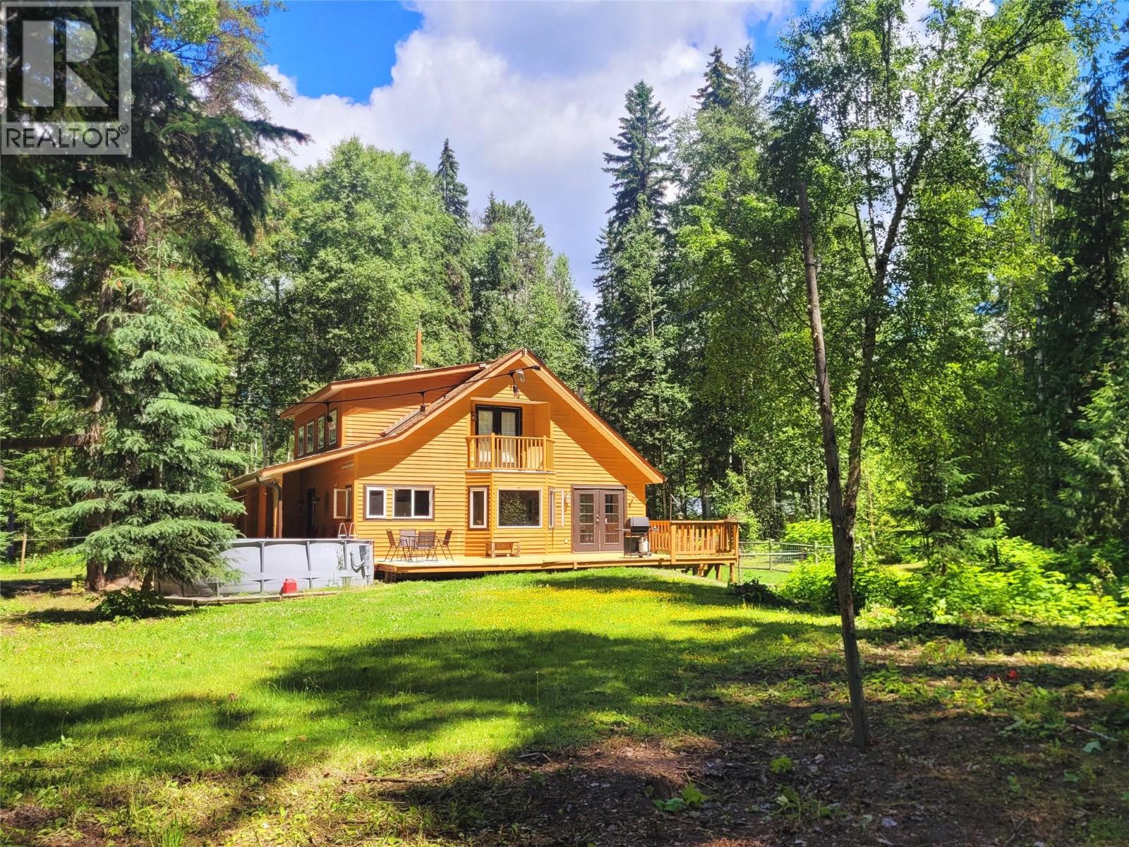 5289 Clearwater Valley Road, Clearwater, British Columbia  V0E 1N1 - Photo 1 - 10393730