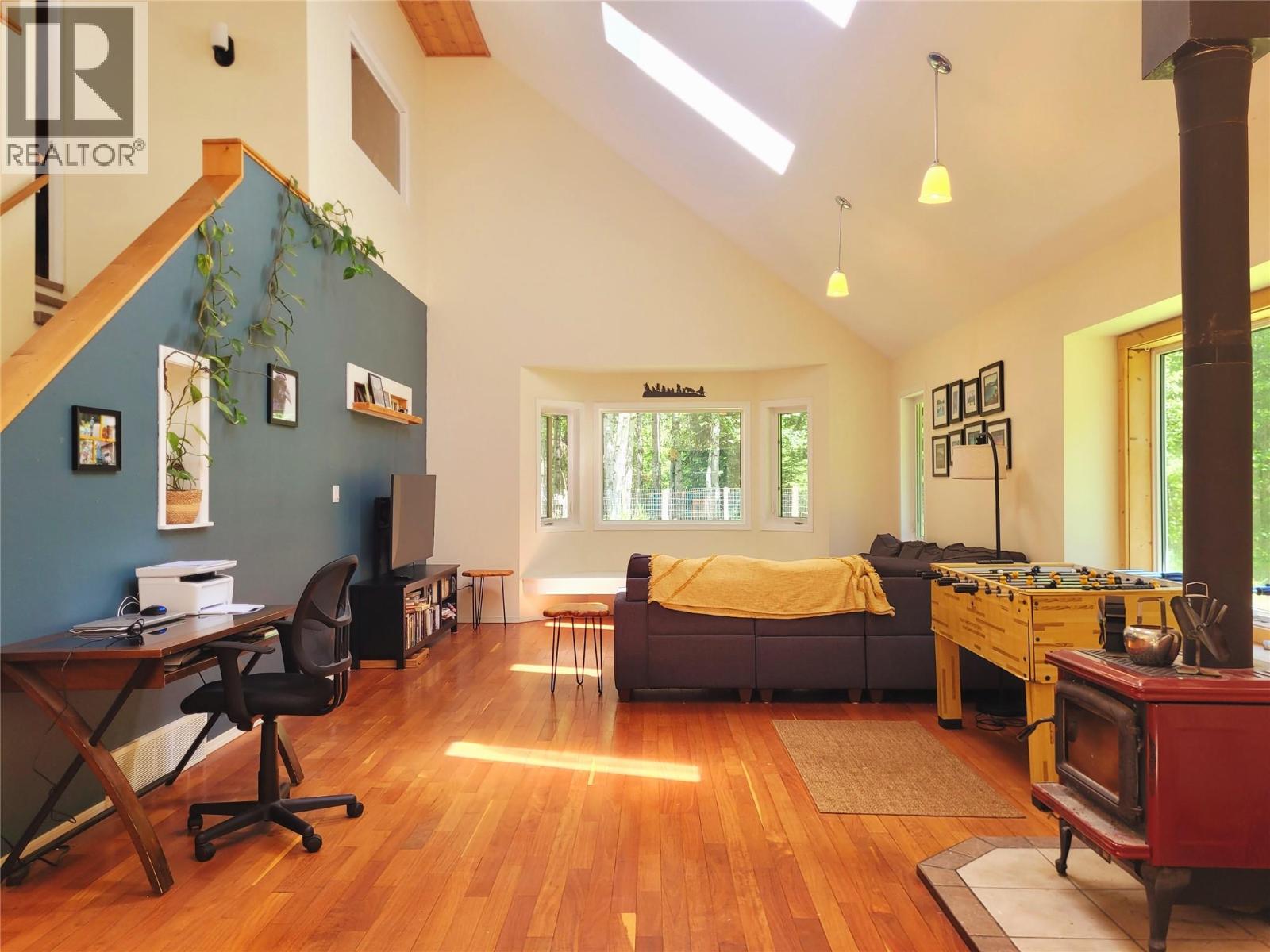 5289 Clearwater Valley Road, Clearwater, British Columbia  V0E 1N1 - Photo 14 - 10393730
