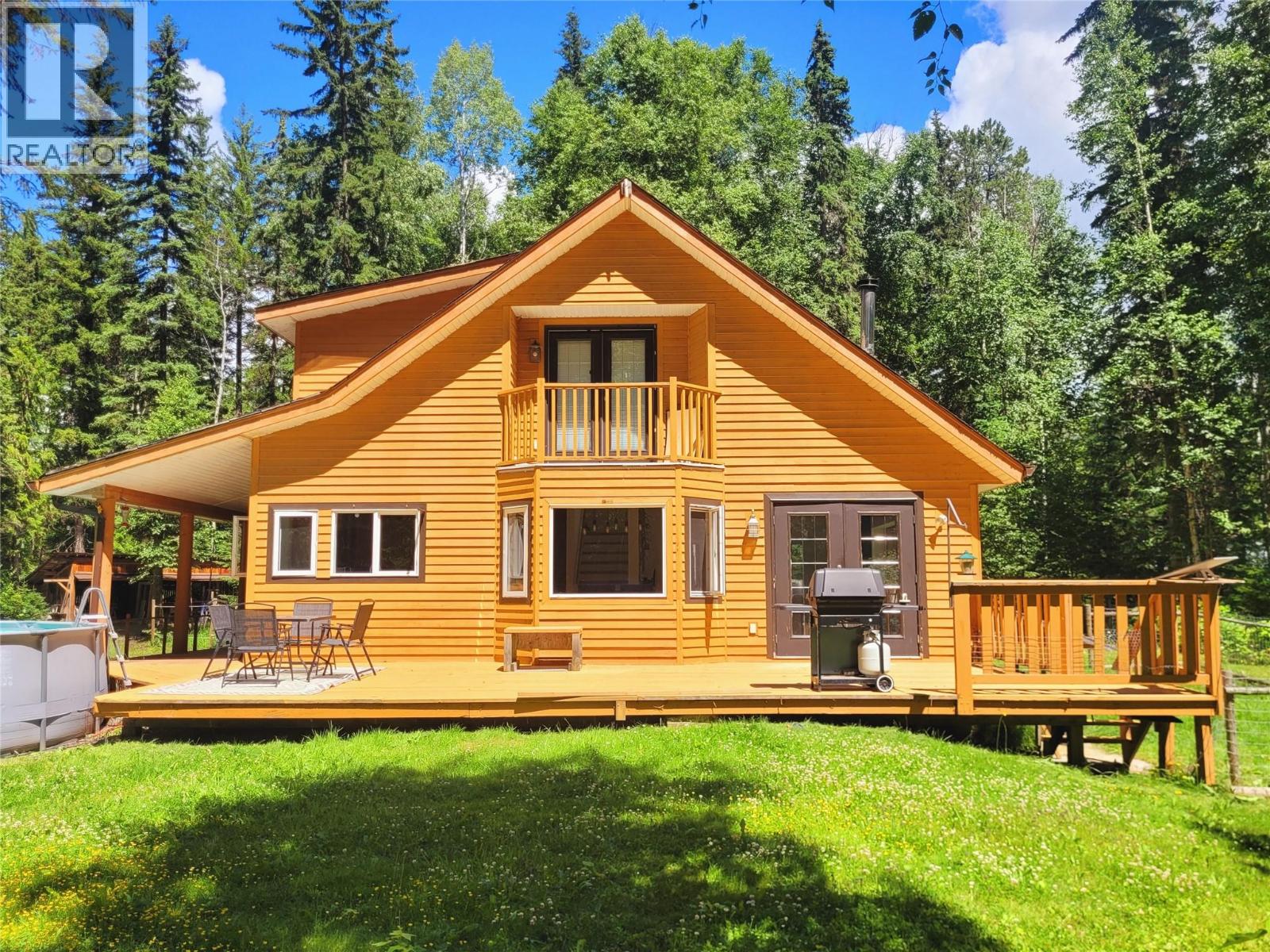5289 Clearwater Valley Road, Clearwater, British Columbia  V0E 1N1 - Photo 2 - 10393730