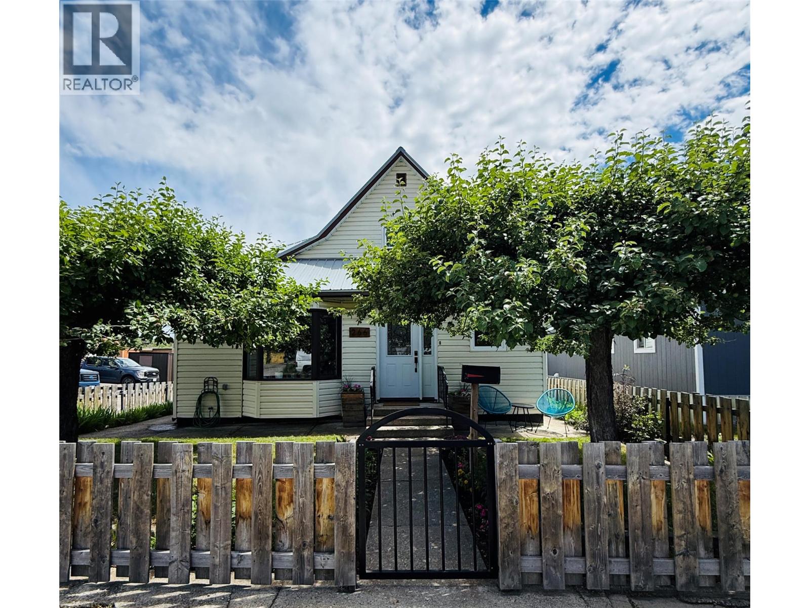 266 Ritchie Street, Kimberley, British Columbia  V1A 1L9 - Photo 1 - 10393425