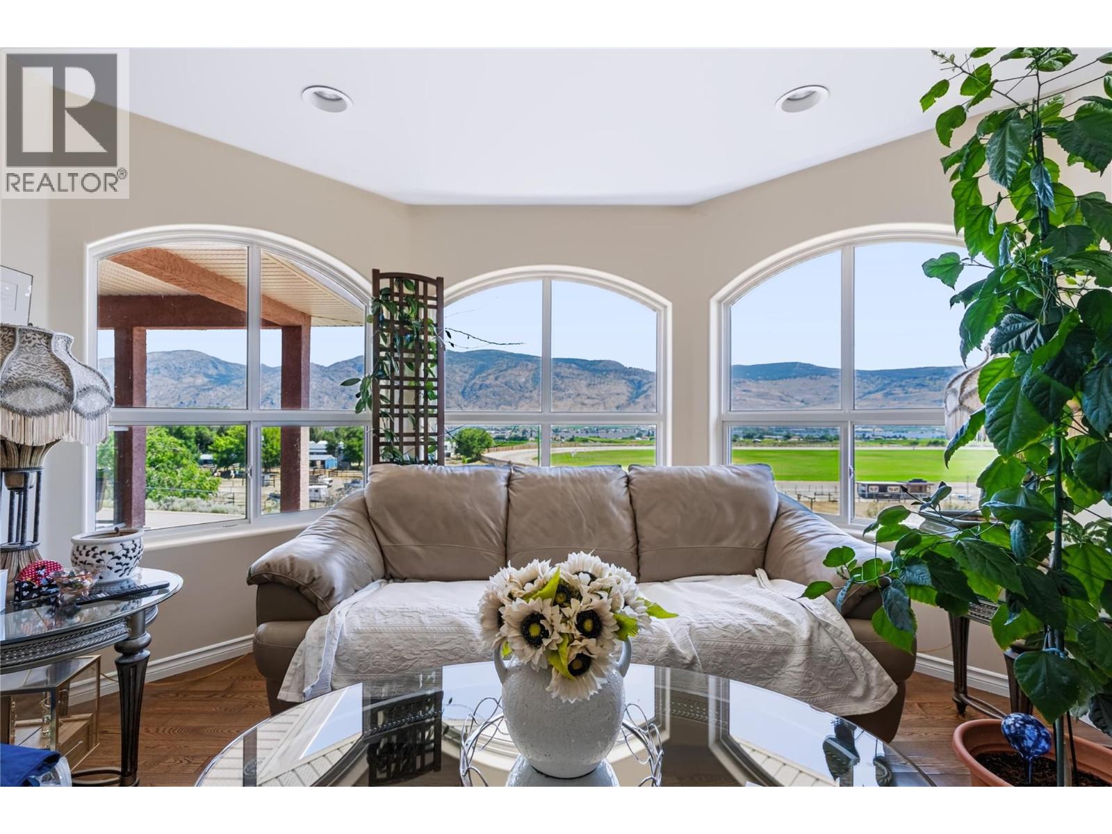 4206 Golf Course Drive, Osoyoos, British Columbia  V0H 1V4 - Photo 2 - 10392977