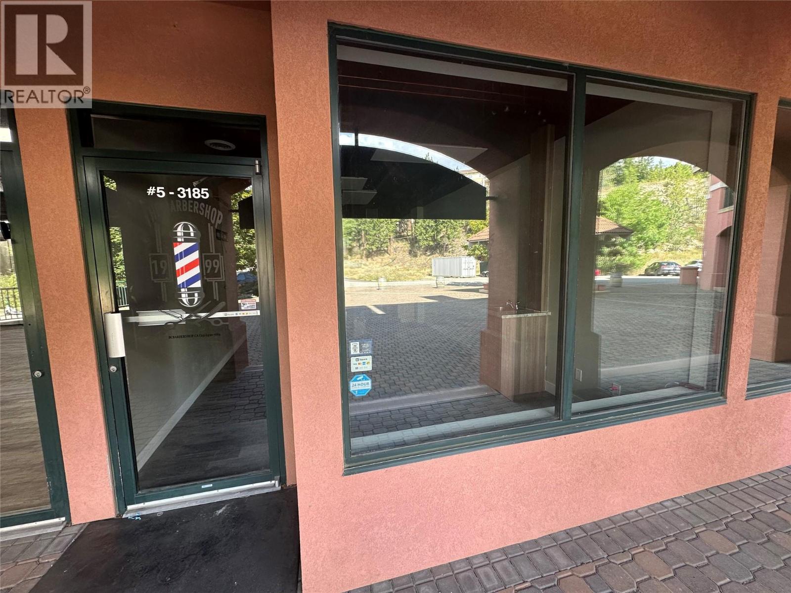 3185 Via Centrale Drive Unit# 5, Kelowna, British Columbia  V1V 2A7 - Photo 1 - 10393652