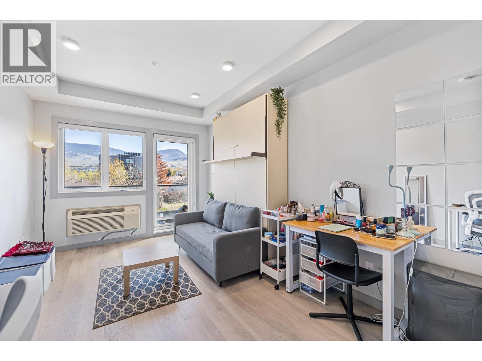 345 Dougall Road N Unit# 220, Kelowna, British Columbia  V1X 0A8 - Photo 1 - 10393723