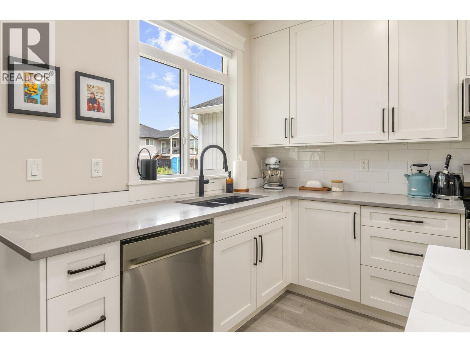 2344 6 Avenue Se, Salmon Arm, British Columbia  V1E 0H1 - Photo 15 - 10393571
