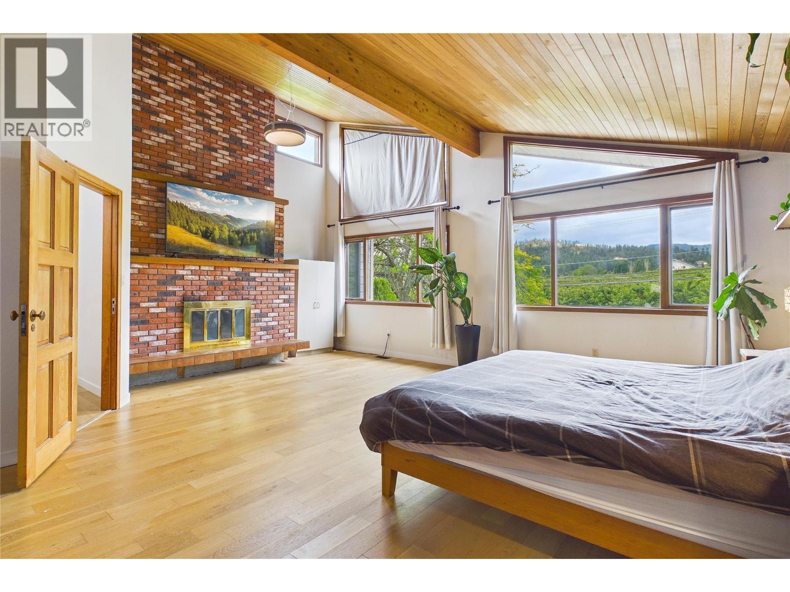 10371 Okanagan Centre Road E, Lake Country, British Columbia  V4V 1K9 - Photo 19 - 10393479