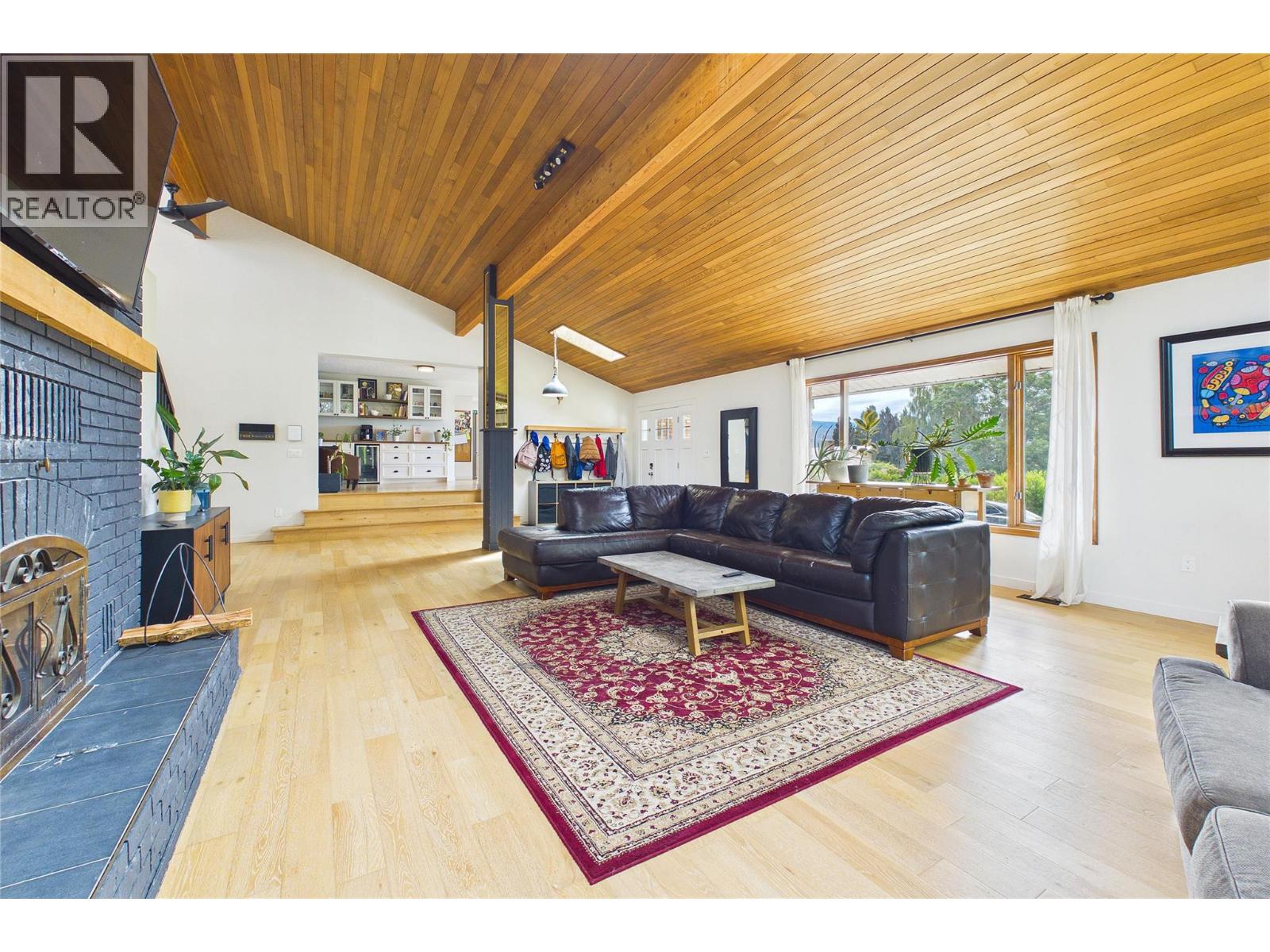 10371 Okanagan Centre Road E, Lake Country, British Columbia  V4V 1K9 - Photo 8 - 10393479