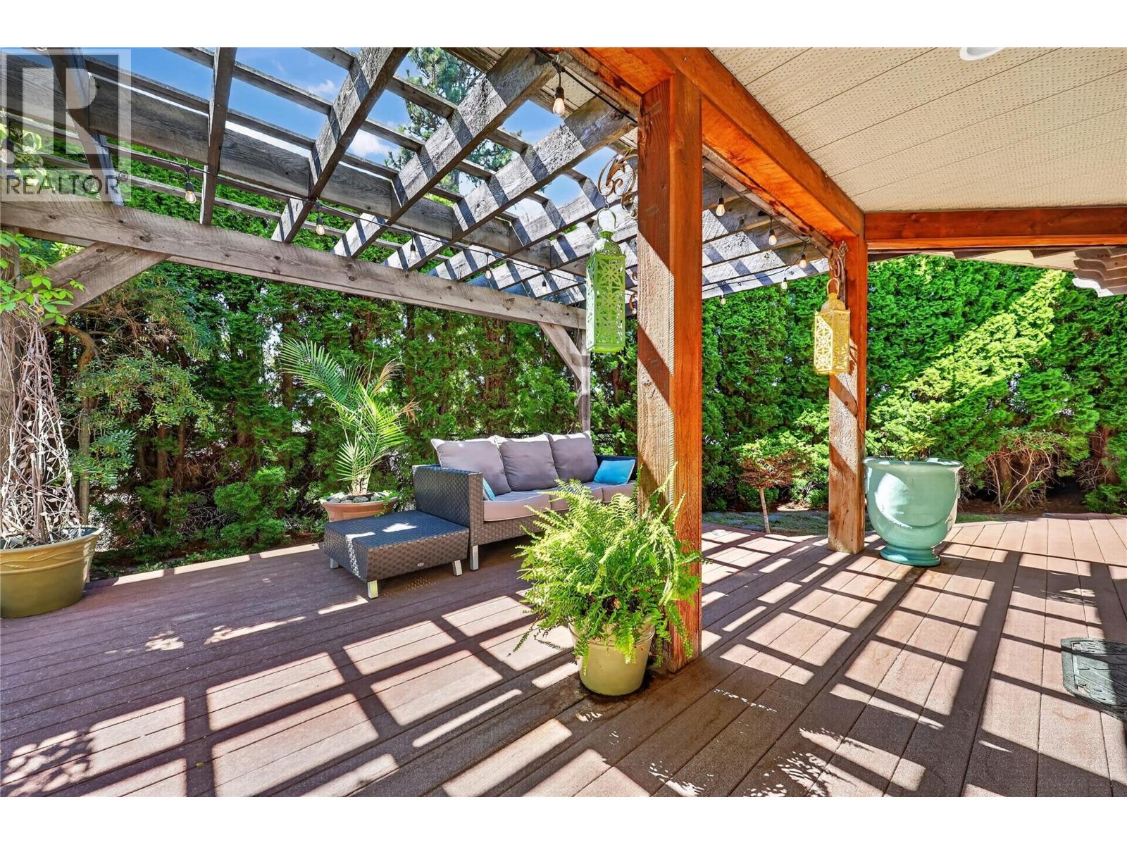 1124 Peak Point Drive, West Kelowna, British Columbia  V1Z 4A9 - Photo 48 - 10393752
